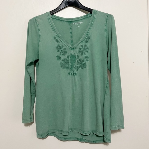 Soft Surroundings Tops - Soft Surroundings Embroidered Long Sleeve T-shirt PS